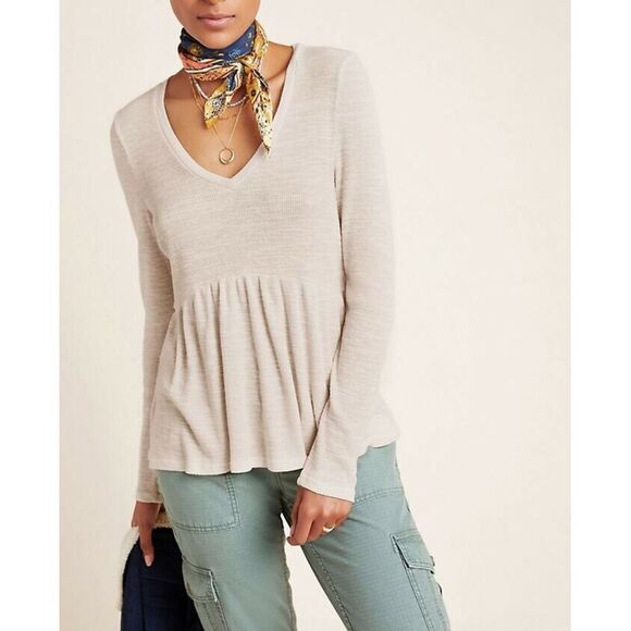 Anthropologie Tops - Anthropologie T.LA Babydoll VNeck Womens XS Long Sleeve Beige Lagenlook Knit